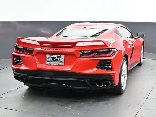 2022 Chevrolet Corvette Stingray w/2LT