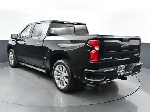 2022 Chevrolet Silverado 1500 High Country