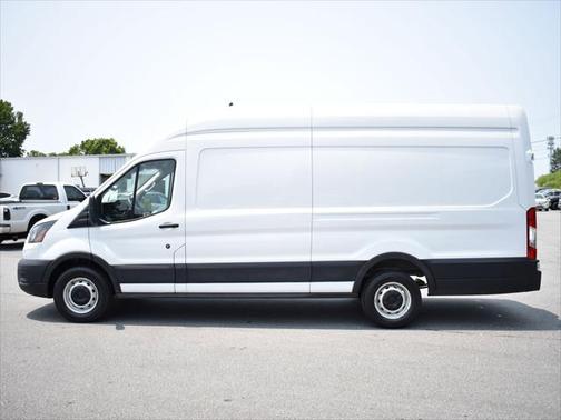 2022 Ford Transit-250 Base