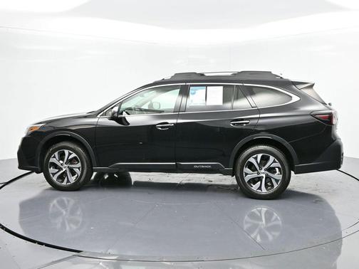 2022 Subaru Outback Touring