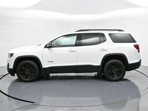 2023 GMC Acadia AWD AT4