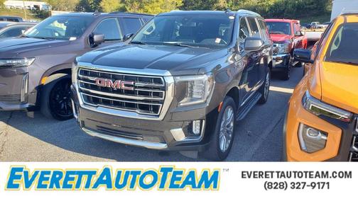 2022 GMC Yukon SLT