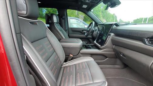 2025 GMC Yukon XL 4WD AT4 Ultimate
