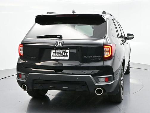 2024 Honda Passport AWD Black
