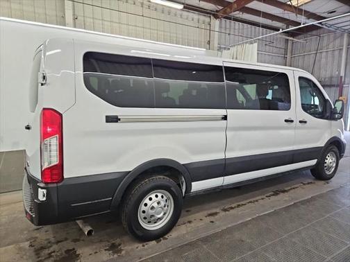 2022 Ford Transit-350 XL