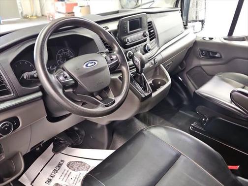 2022 Ford Transit-350 XL