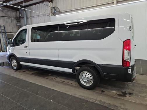 2022 Ford Transit-350 XL
