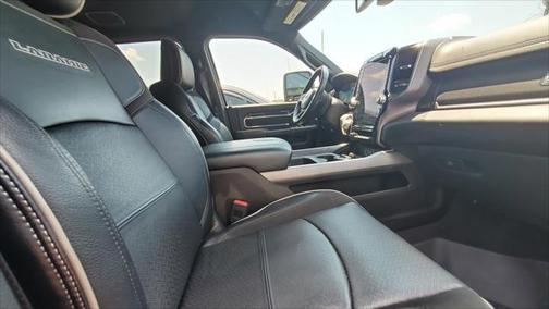 2023 RAM 2500 Laramie Crew Cab 4x4 6'4' Box