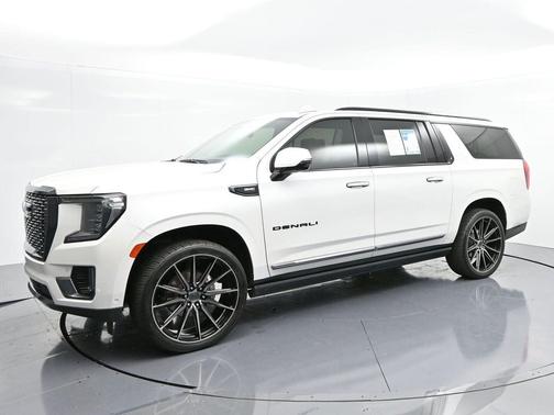 2023 GMC Yukon XL Denali Ultimate