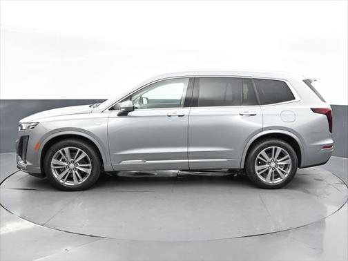 2025 Cadillac XT6 Premium Luxury FWD