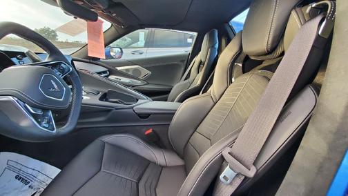 2023 Chevrolet Corvette Stingray w/3LT