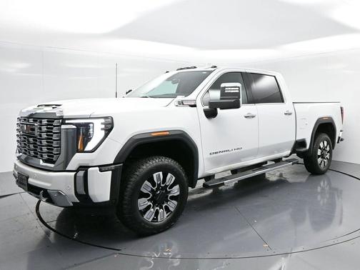2024 GMC Sierra 2500 Denali