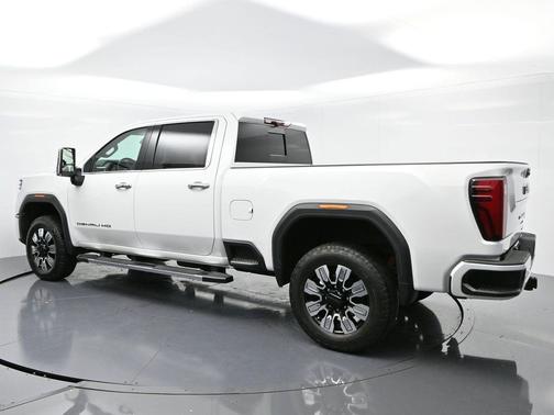 2024 GMC Sierra 2500 Denali
