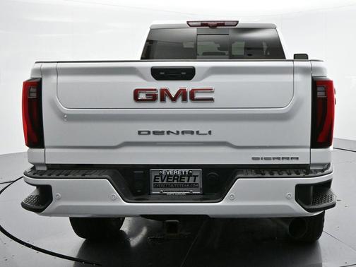 2024 GMC Sierra 2500 Denali