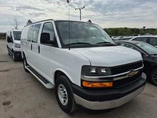 Summit White 2024 Chevrolet Express 2500 RWD 2500 Regular Wheelbase WT