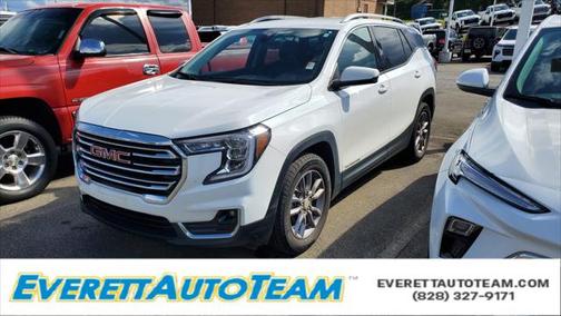 2023 GMC Terrain SLT