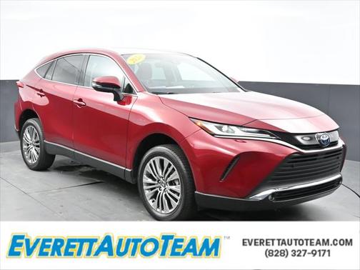 2024 Toyota Venza LE