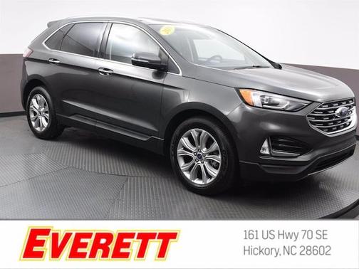 Photo 1 of 32 of 2019 Ford Edge Titanium
