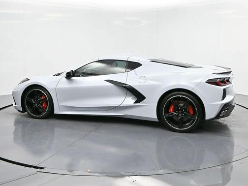 2024 Chevrolet Corvette Stingray w/2LT