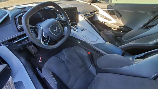 2024 Chevrolet Corvette Stingray w/2LT