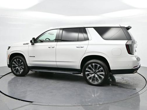 2025 Chevrolet Tahoe 4WD High Country