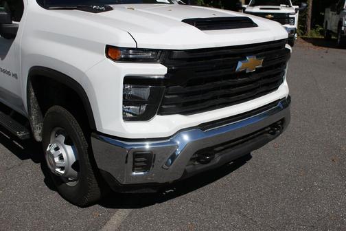2025 Chevrolet Silverado 3500 WT