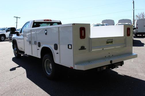 2025 Chevrolet Silverado 3500 WT