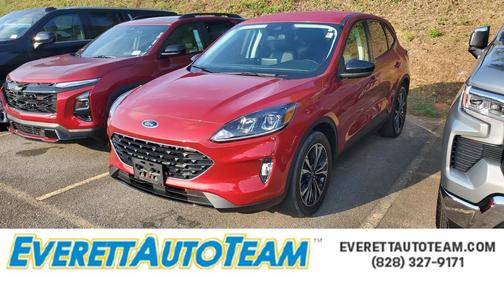 2022 Ford Escape SEL