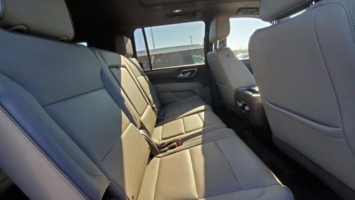 2021 GMC Yukon XL SLT