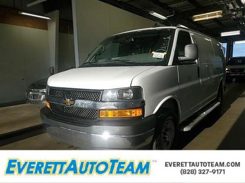 2024 Chevrolet Express 2500 RWD 2500 Regular Wheelbase WT
