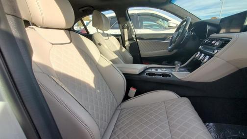 2022 Genesis G70 3.3T AWD