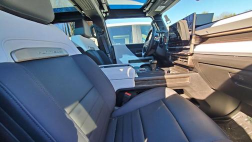 2024 GMC HUMMER EV SUV 3X