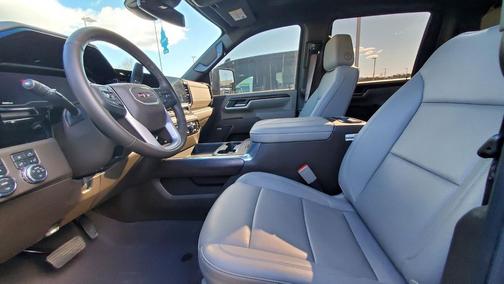 2025 GMC Sierra 2500 SLT