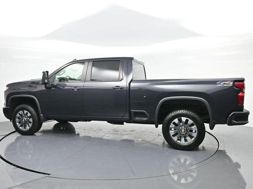 2024 Chevrolet Silverado 2500 Custom