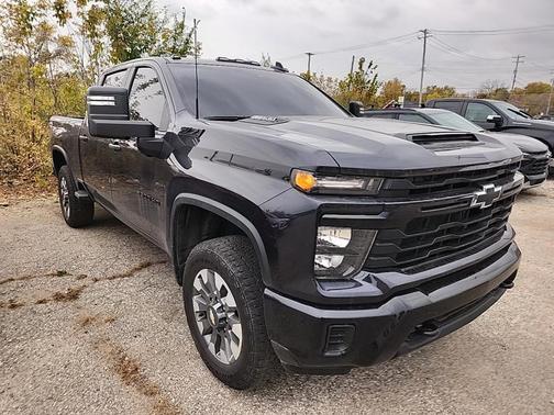 2024 Chevrolet Silverado 2500 Custom