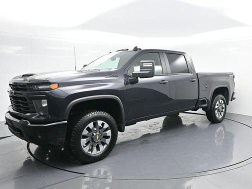 2024 Chevrolet Silverado 2500 Custom