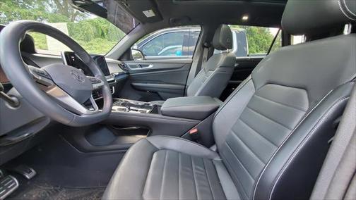 2024 Volkswagen Atlas Cross Sport 2.0T SEL