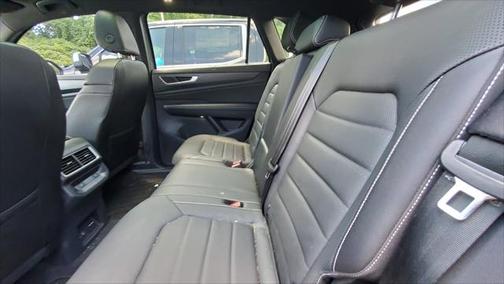 2024 Volkswagen Atlas Cross Sport 2.0T SEL