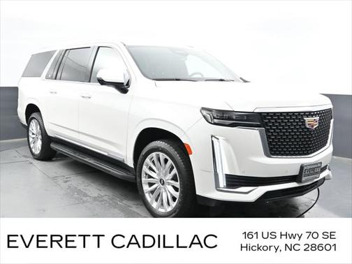 2022 Cadillac Escalade ESV Luxury
