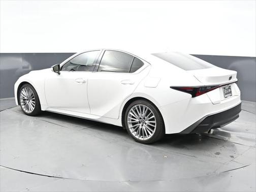 2023 Lexus IS 300 Base