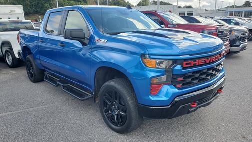 2022 Chevrolet Silverado 1500 Custom Trail Boss