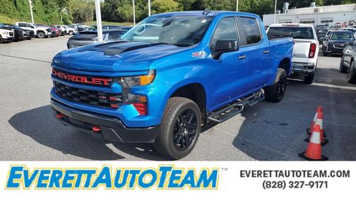 2022 Chevrolet Silverado 1500 Custom Trail Boss