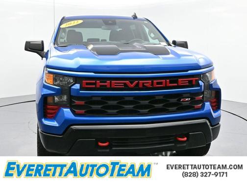 2022 Chevrolet Silverado 1500 Custom Trail Boss