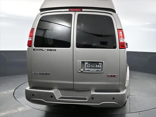 2022 GMC Savana 2500 Work Van