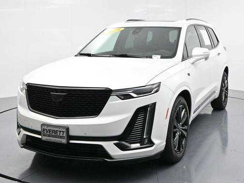 2024 Cadillac XT6 Premium Luxury FWD