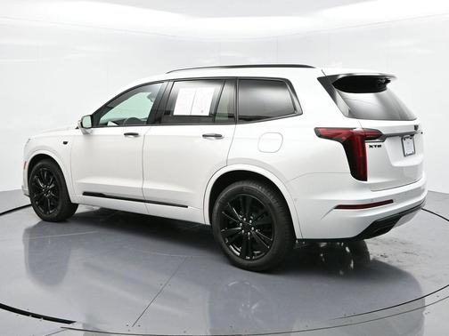 2024 Cadillac XT6 Premium Luxury FWD