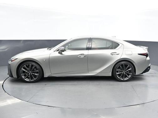 2022 Lexus IS 350 Base