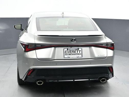 2022 Lexus IS 350 Base