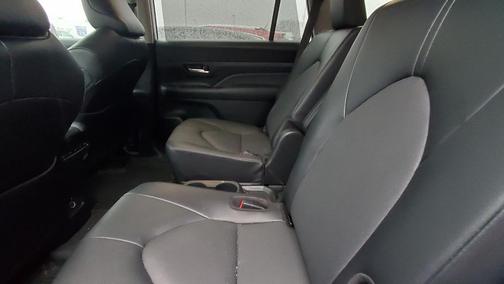 2024 Toyota Grand Highlander Hybrid XLE