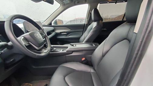 2024 Toyota Grand Highlander Hybrid XLE